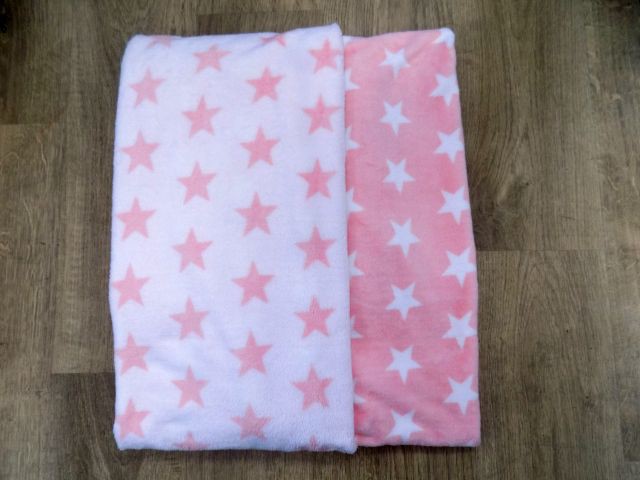 Luxusní fleecová deka oboustraná Růžovobílá hvězda 150x200 cm.