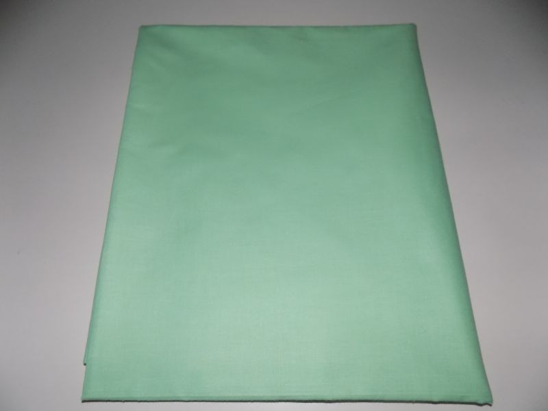 Prostěradlo bavlna plachta světle zelená 140x240 cm.